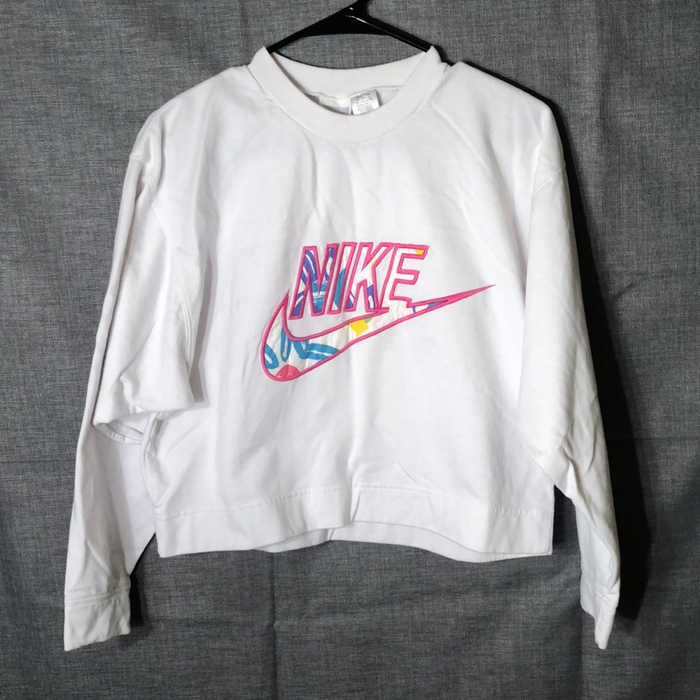 Vintage Nike Cropped Sweatshirt